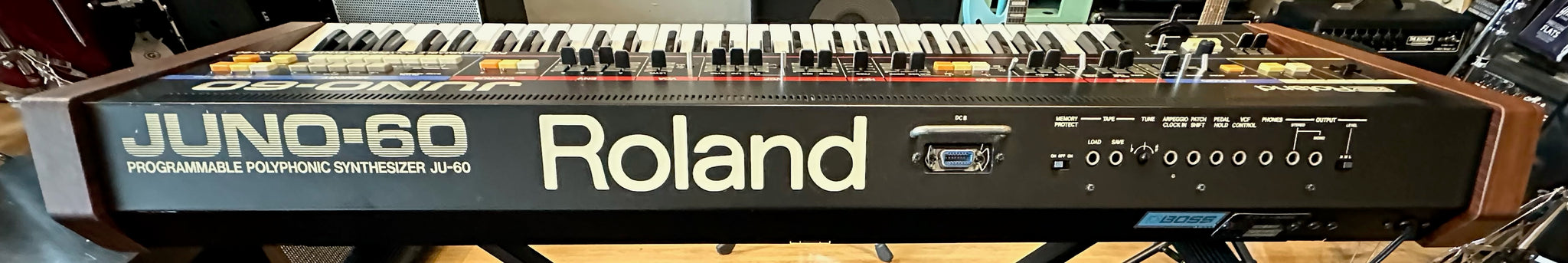 Roland Juno 60